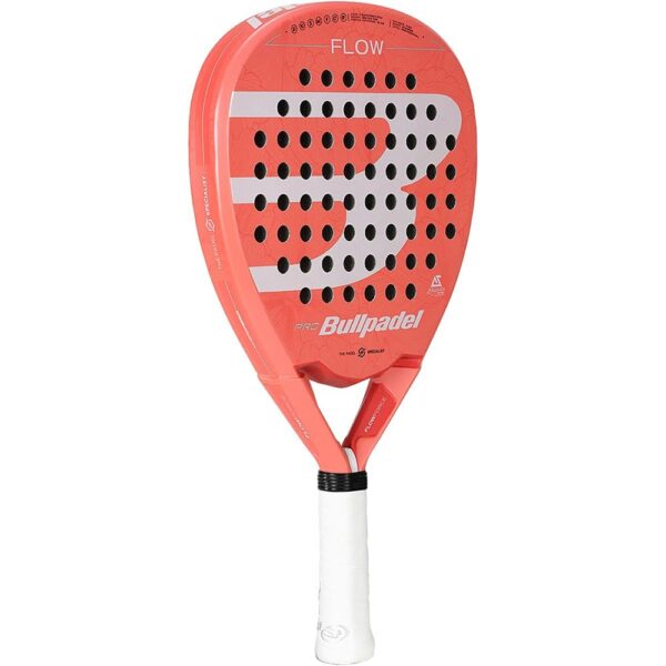Bullpadel-Flow-Woman-2023-Ale-Salazar-1