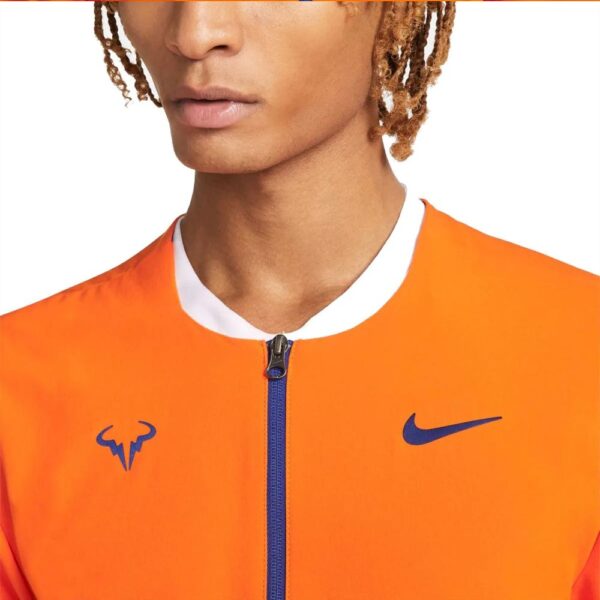 nike-cv2713-834